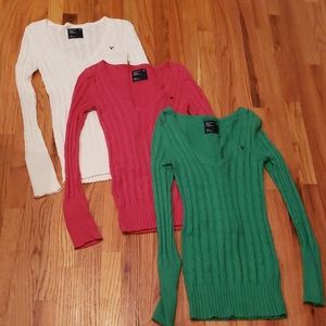 3 American eagle sweaters like new